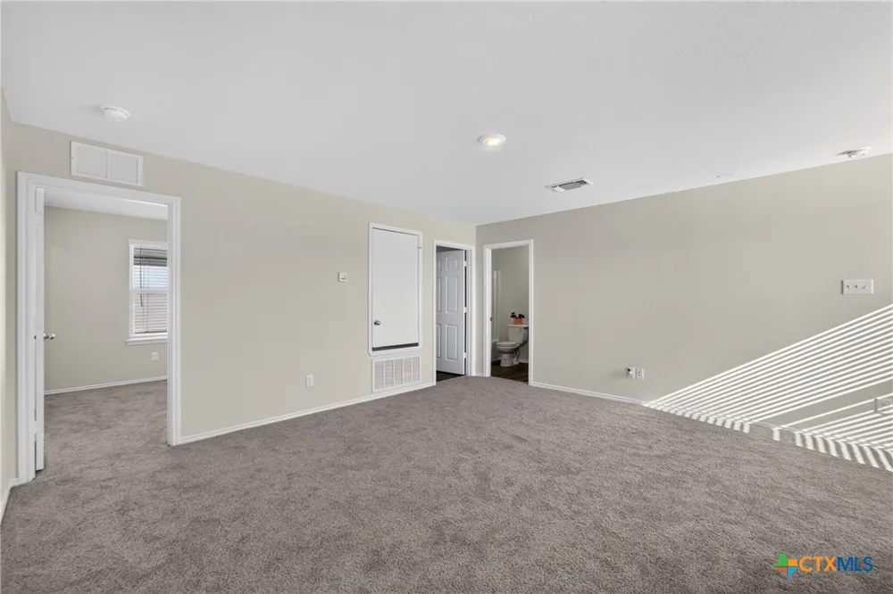 130 Lt Rusty Drive Jarrell, TX 76537