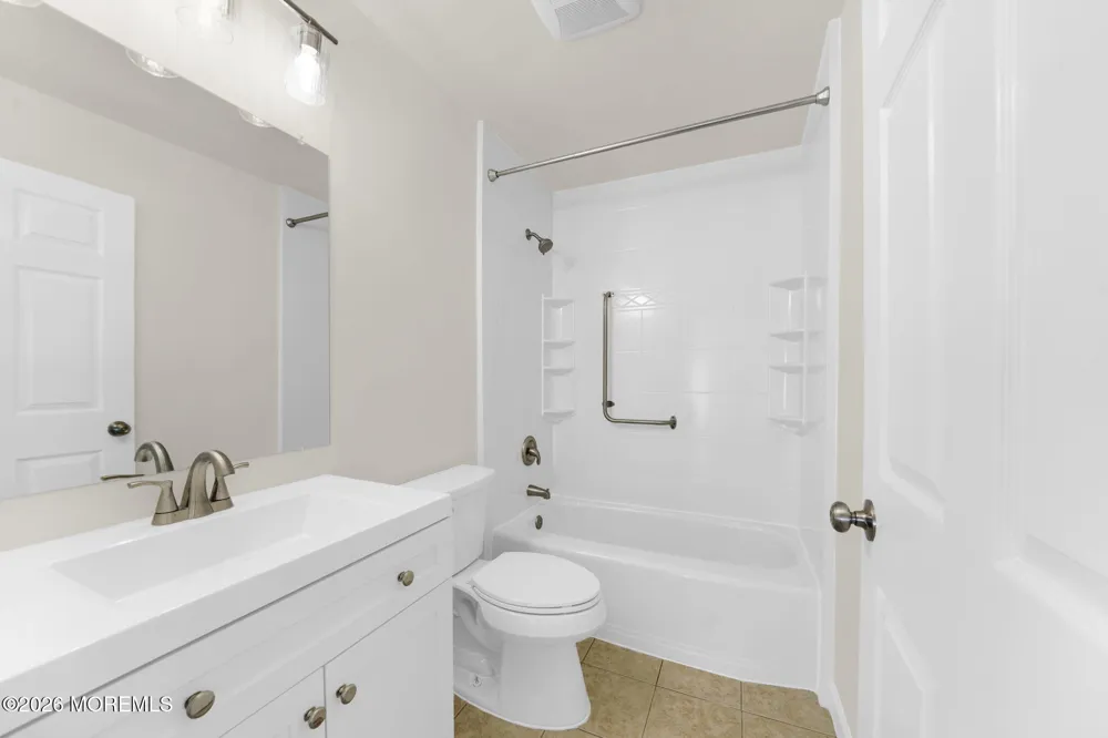 759 Liverpool Circle Manchester, NJ 08759