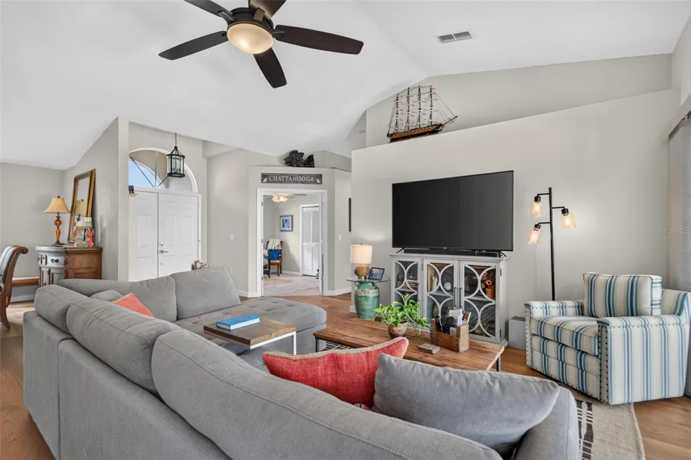 5924 JAVA PLUM LANE Bradenton, FL 34203