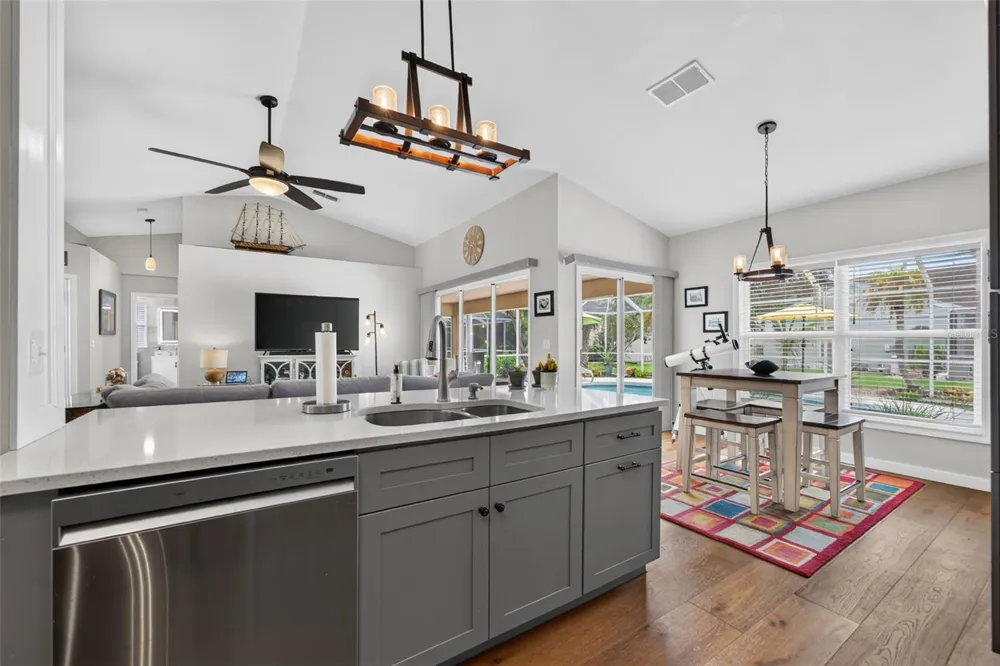 5924 JAVA PLUM LANE Bradenton, FL 34203