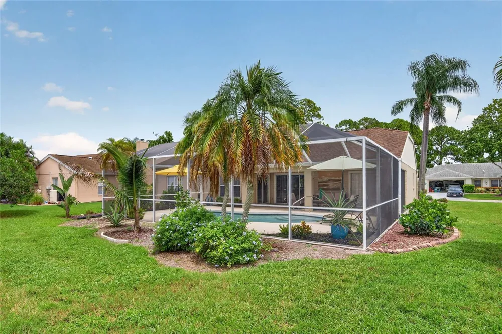 5924 JAVA PLUM LANE Bradenton, FL 34203