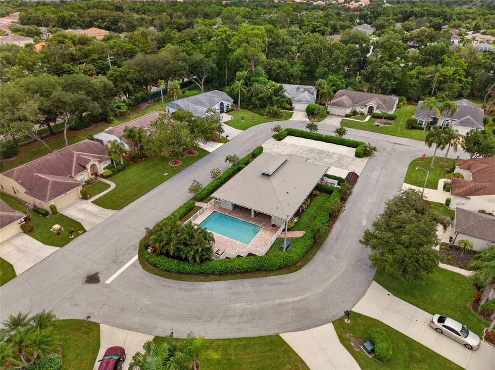 5924 JAVA PLUM LANE Bradenton, FL 34203