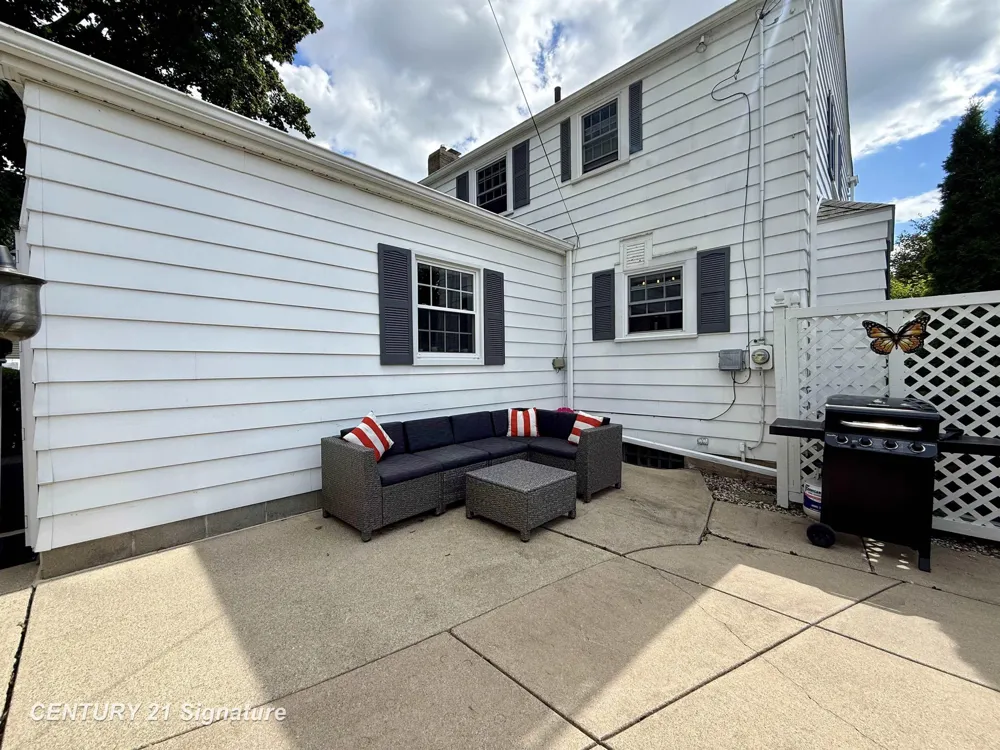 2520 Adams Boulevard Saginaw City, MI 48602