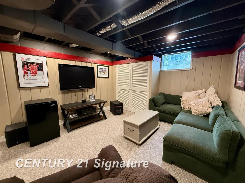 2520 Adams Boulevard Saginaw City, MI 48602