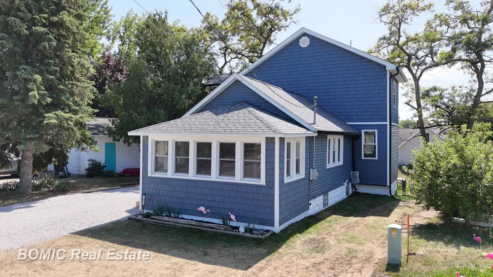 6751 West Street Caseville City, MI 48725