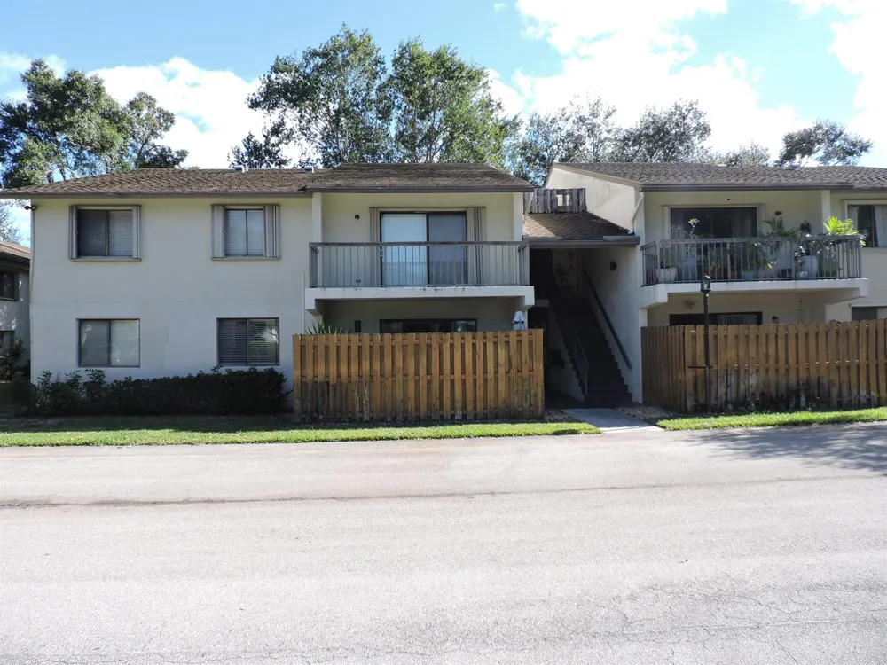 3402 Gardens East Drive #7A Palm Beach Gardens, FL 33410