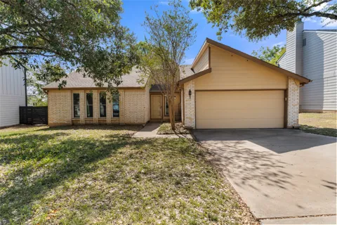 11803 Hyacinth Drive