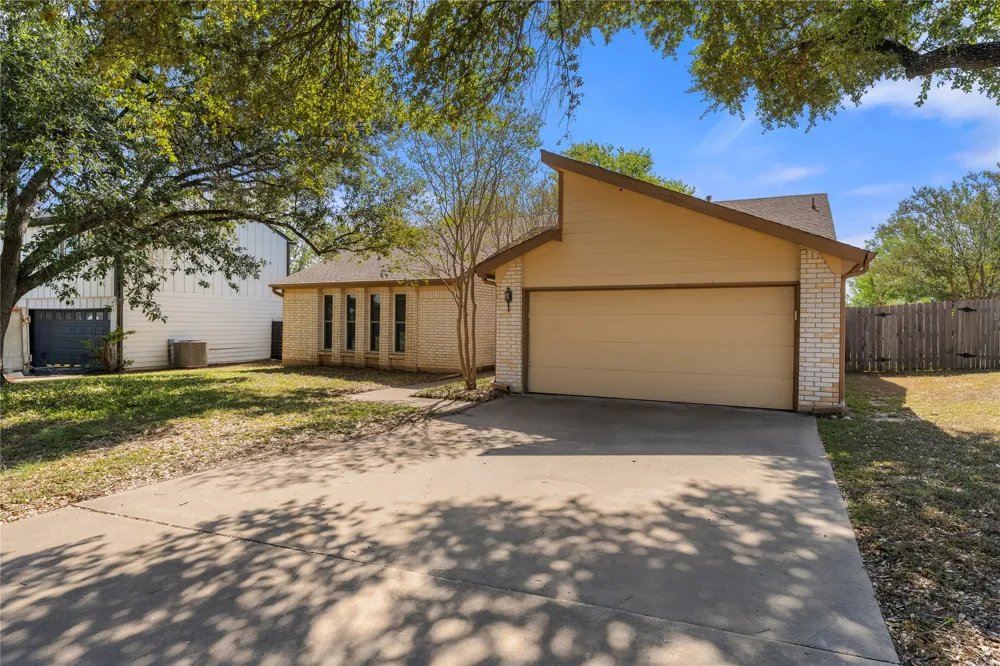 11803 Hyacinth Drive Austin, TX 78758