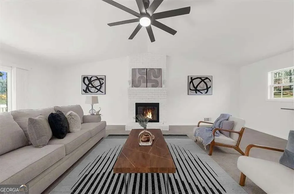 3381 Ember ST Marietta, GA 30066