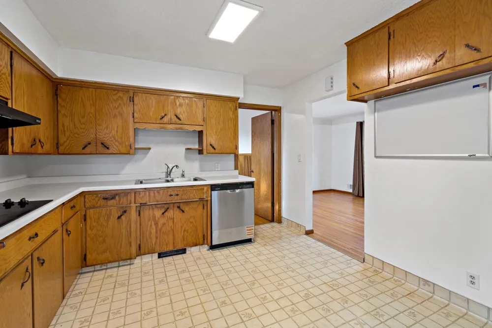 407 12th Avenue S South Saint Paul, MN 55075