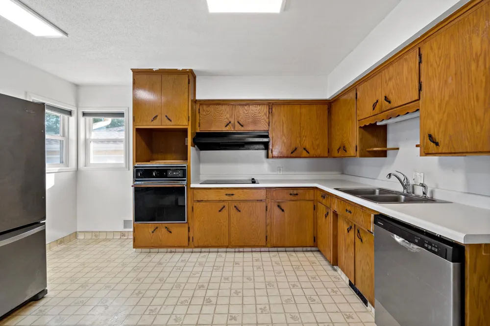 407 12th Avenue S South Saint Paul, MN 55075