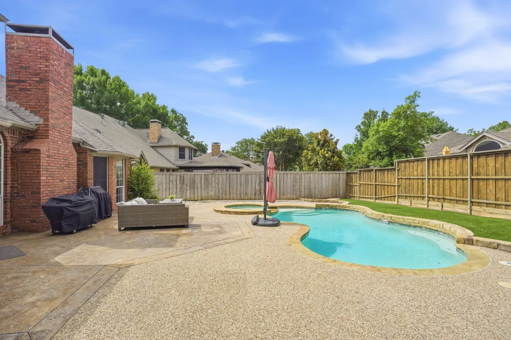 2214 Cherry Hill Lane McKinney, TX 75072