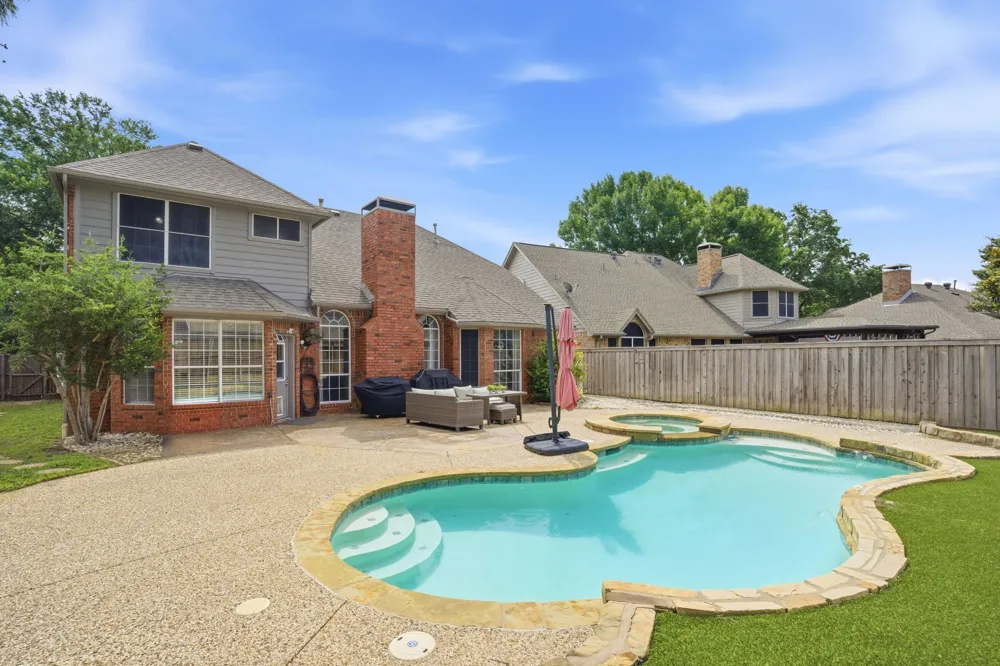 2214 Cherry Hill Lane McKinney, TX 75072