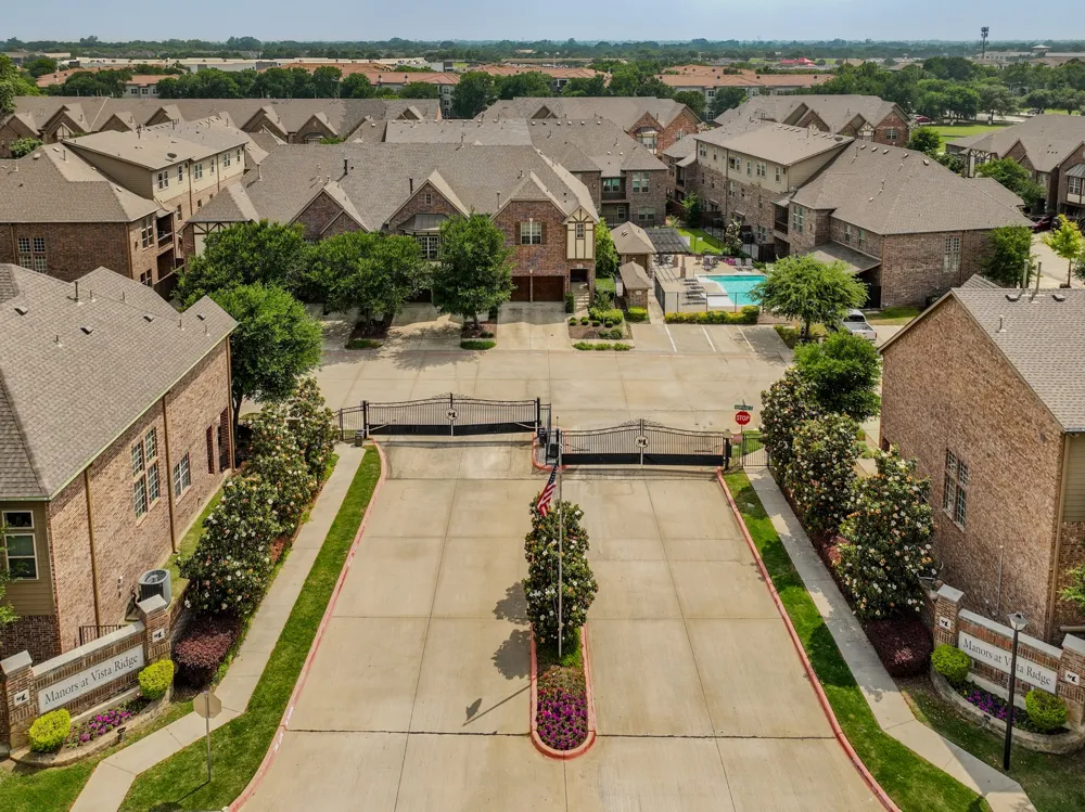 2667 Nottingham Drive Lewisville, TX 75067