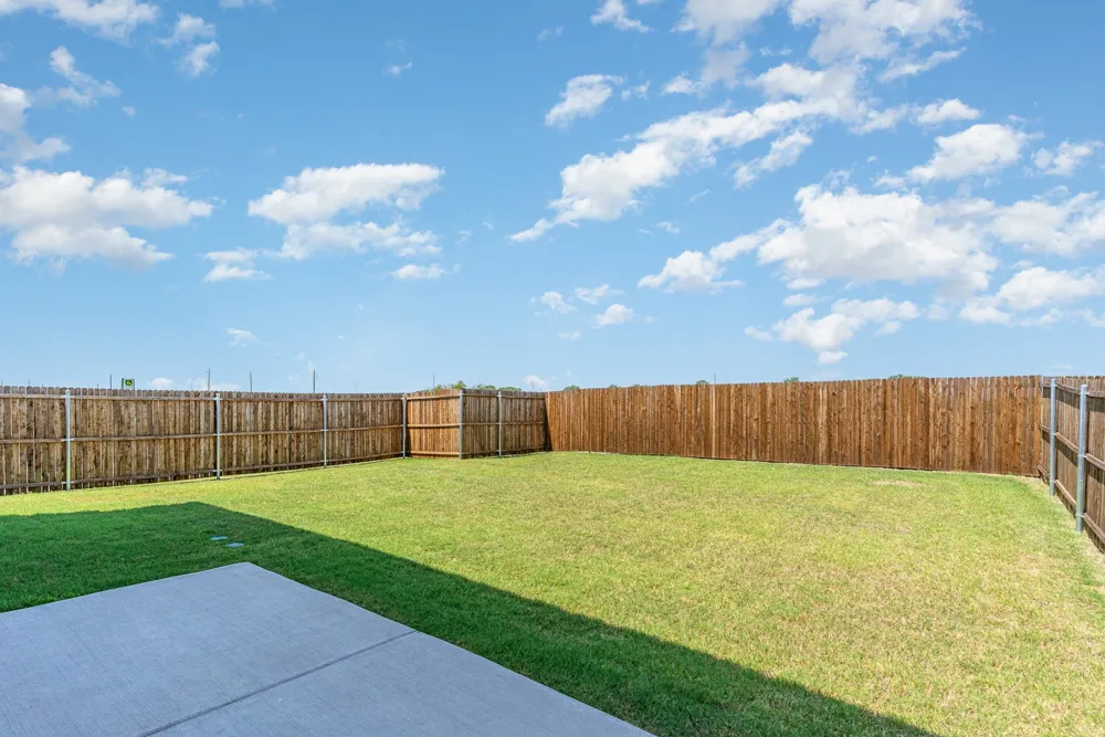 504 S Hopson Street Van Alstyne, TX 75495