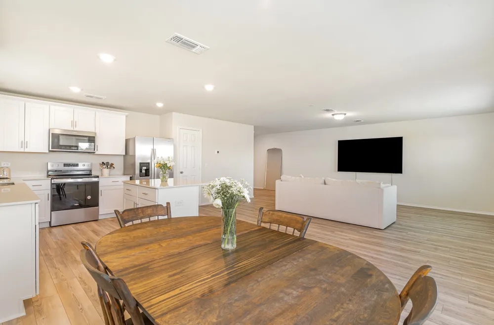 504 S Hopson Street Van Alstyne, TX 75495