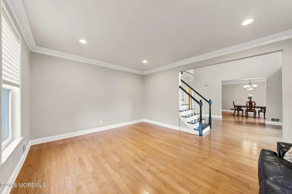 901 Oakley Drive Freehold, NJ 07728