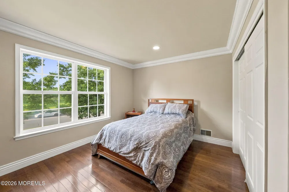 901 Oakley Drive Freehold, NJ 07728