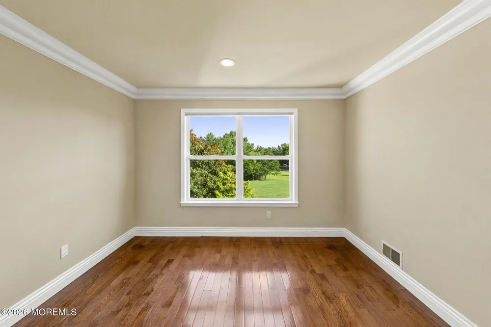 901 Oakley Drive Freehold, NJ 07728
