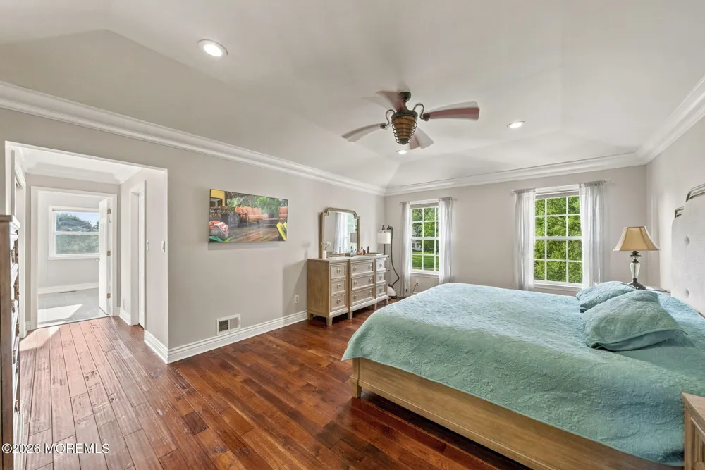 901 Oakley Drive Freehold, NJ 07728