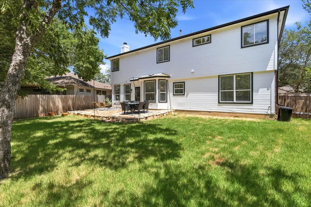 3321 Grasshopper Drive Austin, TX 78748
