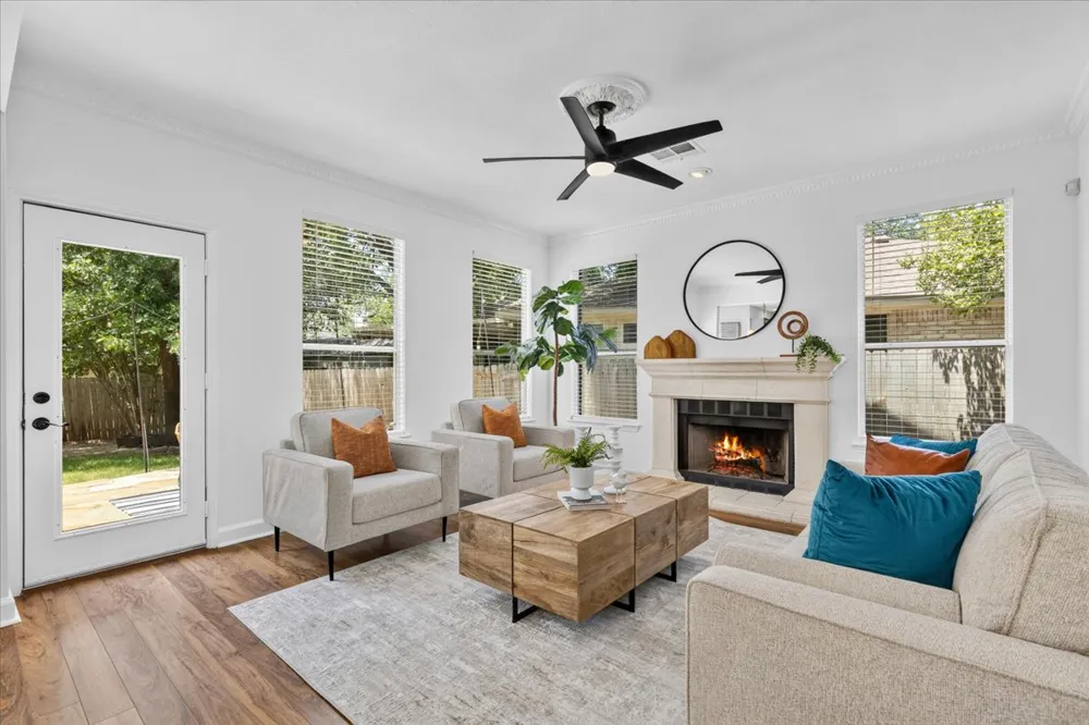 3321 Grasshopper Drive Austin, TX 78748
