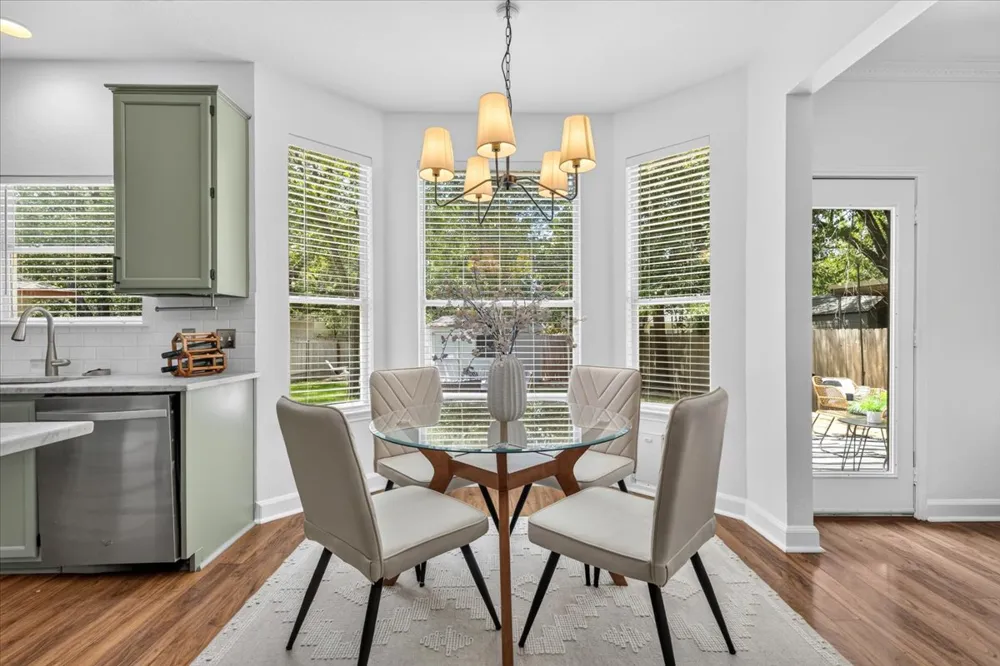 3321 Grasshopper Drive Austin, TX 78748