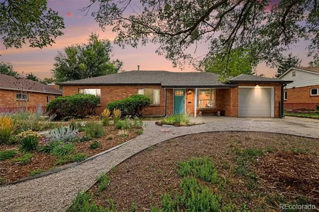 931 Tucson Street Aurora, CO 80011