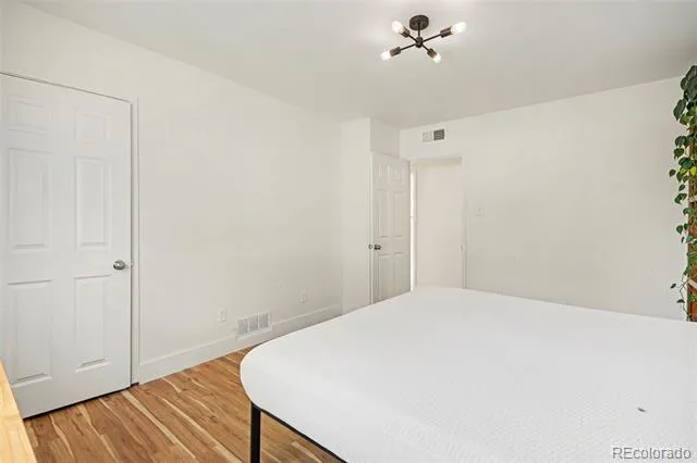 931 Tucson Street Aurora, CO 80011