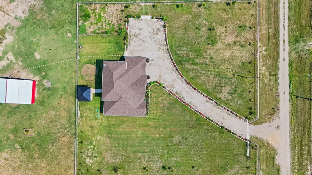 233 Private Road #7786 Wills Point, TX 75169