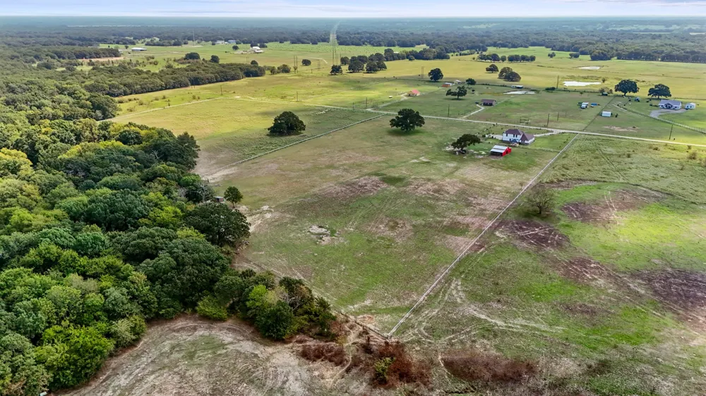233 Private Road #7786 Wills Point, TX 75169