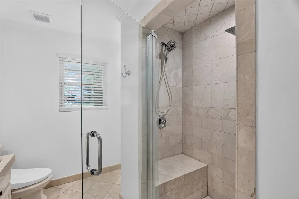 3230 Camelot Drive Dallas, TX 75229