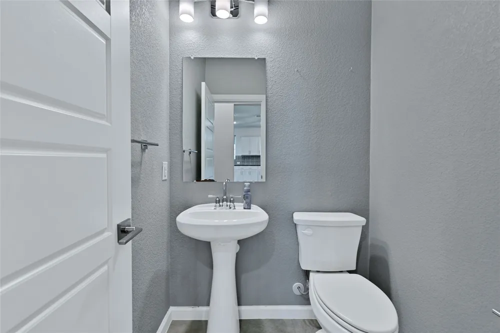 3904 Starlight Creek Drive Celina, TX 75009
