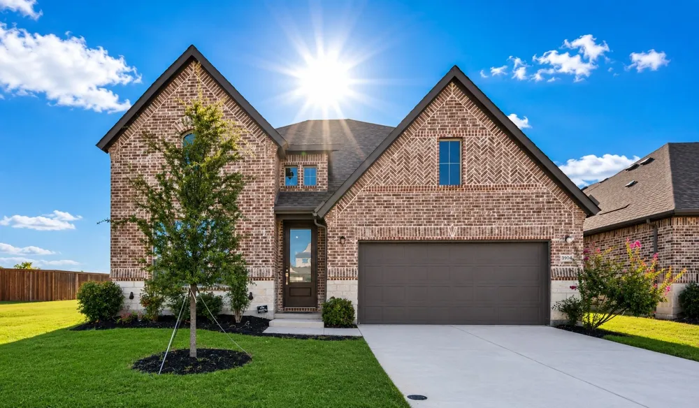 3904 Starlight Creek Drive Celina, TX 75009