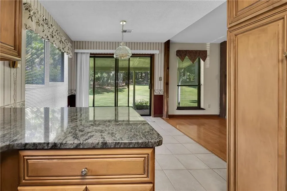 140 Hickory Drive Stockbridge, GA 30281
