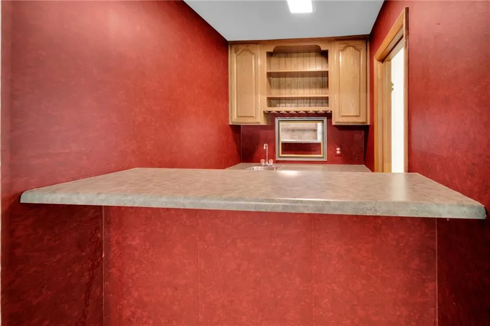 140 Hickory Drive Stockbridge, GA 30281
