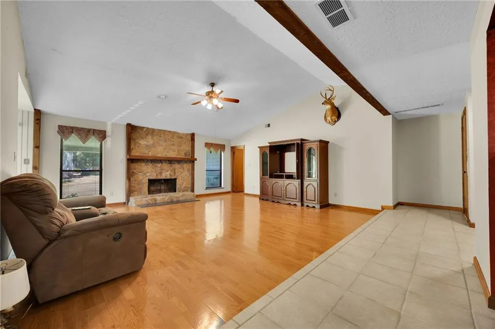 140 Hickory Drive Stockbridge, GA 30281