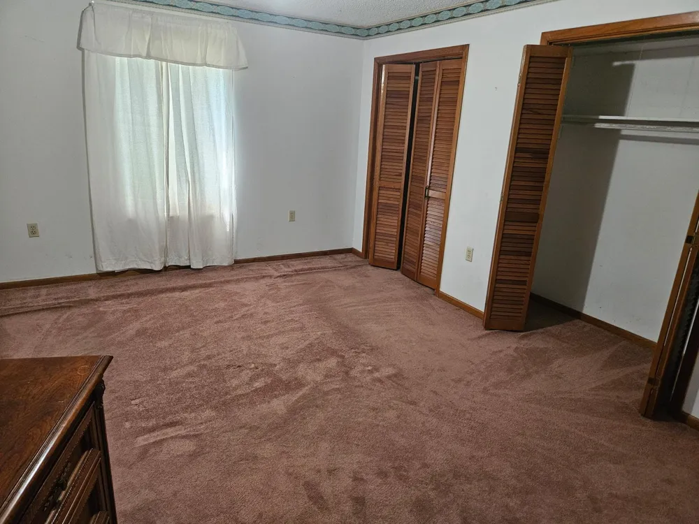 707 Willow Avenue Cleveland, TX 77327