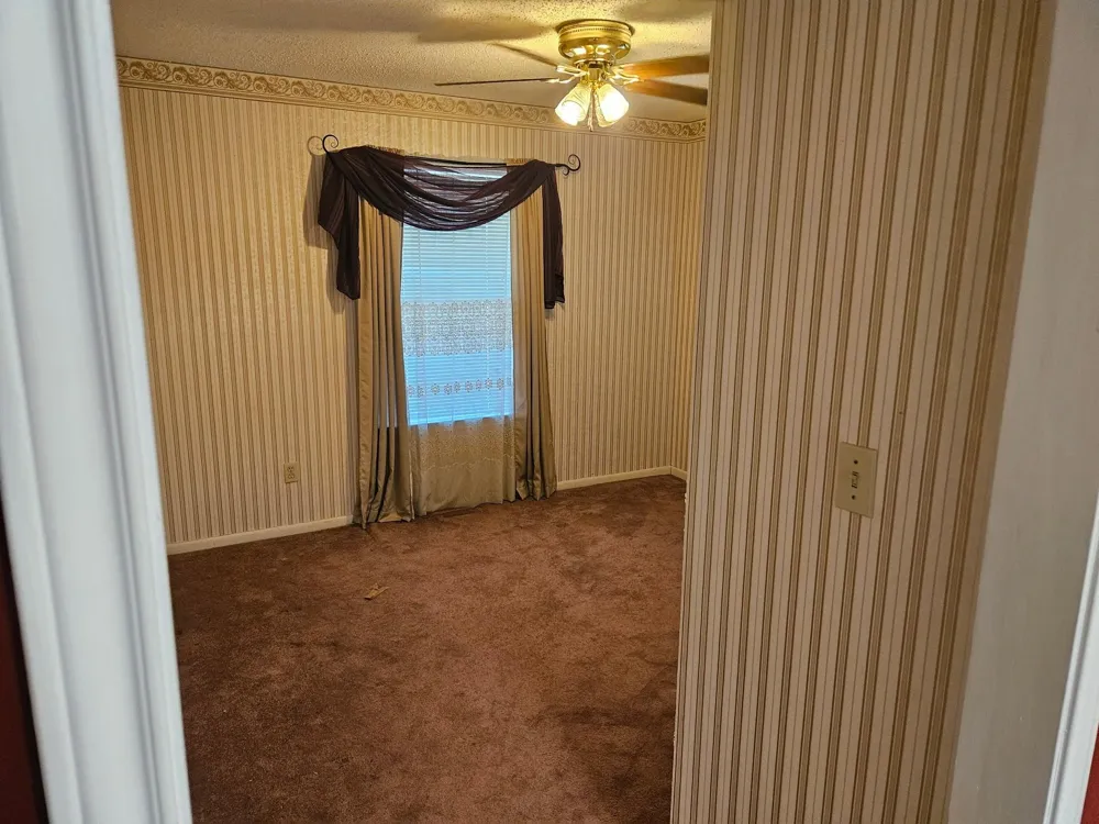 707 Willow Avenue Cleveland, TX 77327