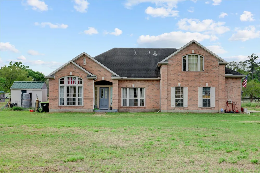 7022 Treaschwig Road Spring, TX 77373