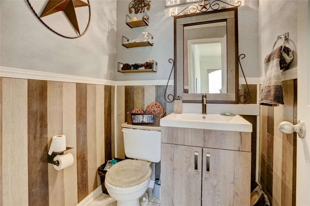 7022 Treaschwig Road Spring, TX 77373