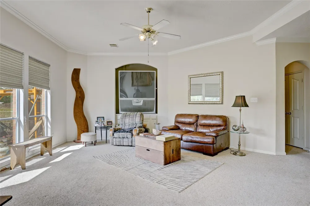 7022 Treaschwig Road Spring, TX 77373