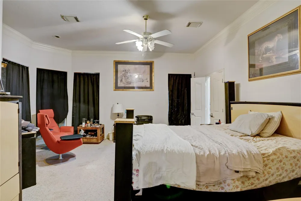7022 Treaschwig Road Spring, TX 77373