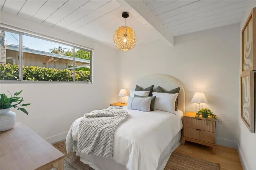 948 Brookgrove Lane Cupertino, CA 95014