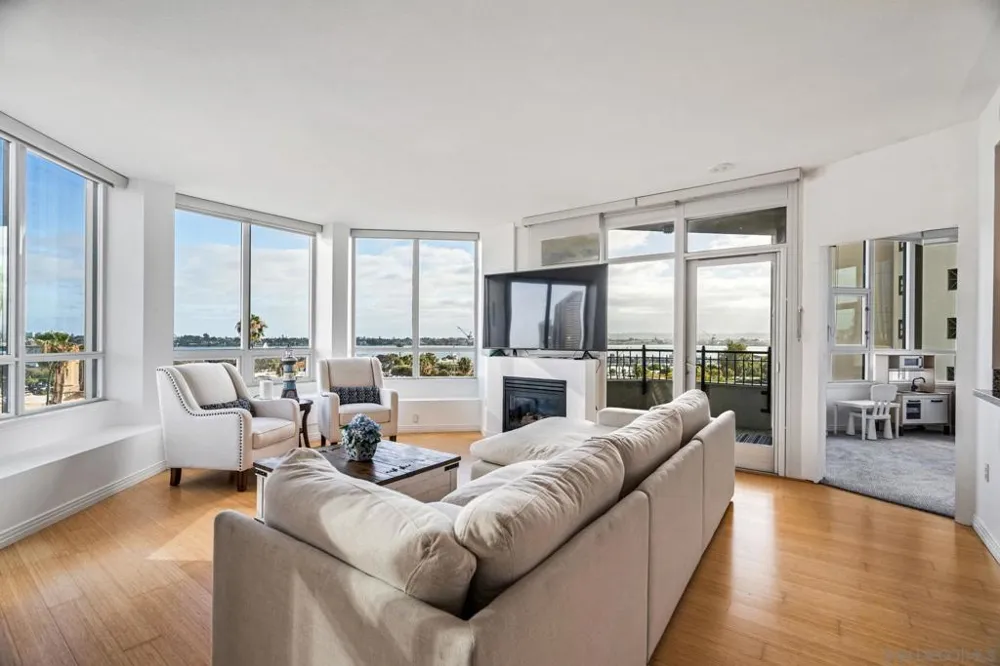 700 W Harbor Dr #705 San Diego, CA 92101