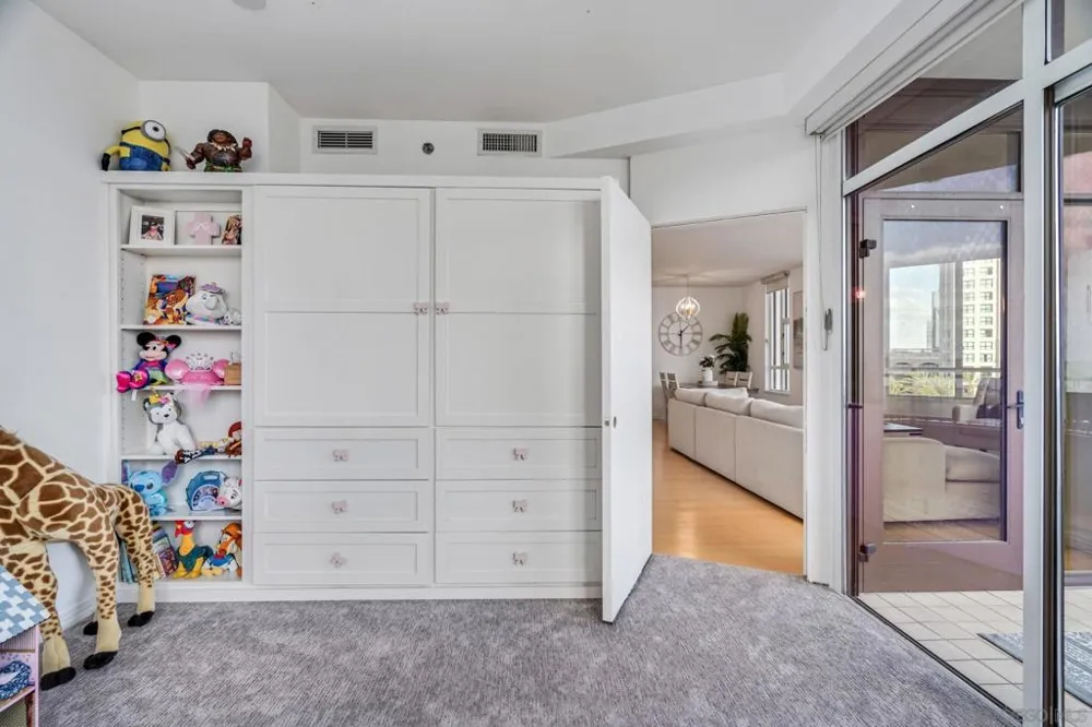 700 W Harbor Dr #705 San Diego, CA 92101