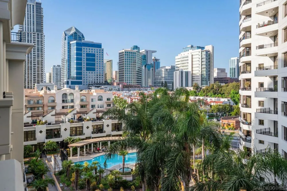 700 W Harbor Dr #705 San Diego, CA 92101