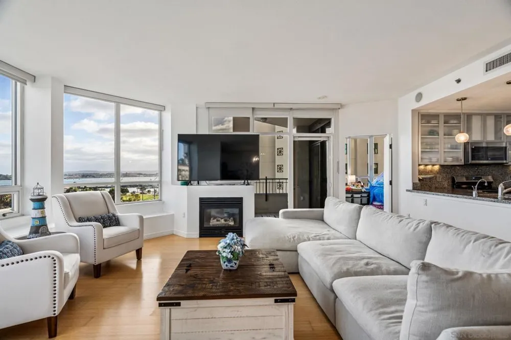 700 W Harbor Dr #705 San Diego, CA 92101