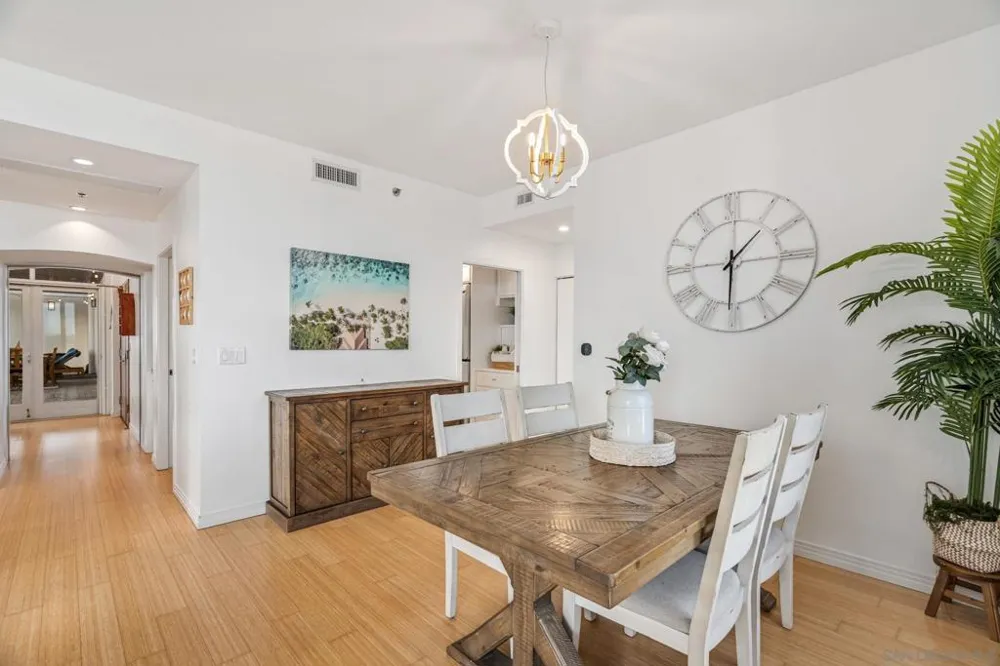 700 W Harbor Dr #705 San Diego, CA 92101