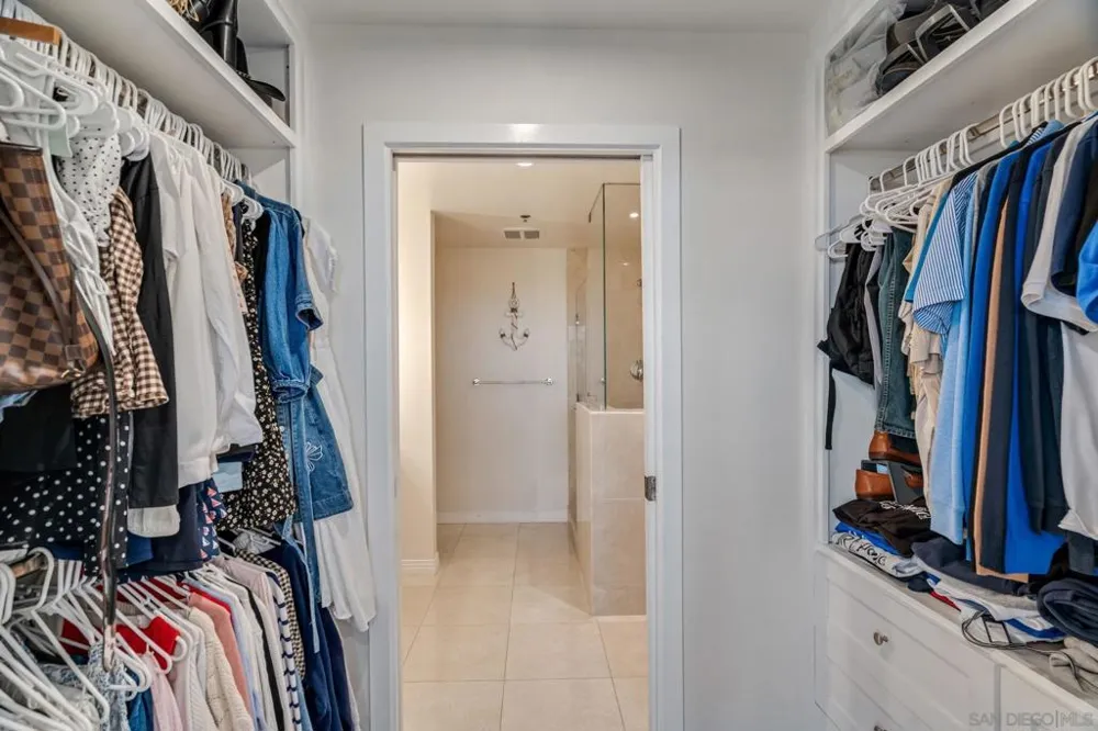 700 W Harbor Dr #705 San Diego, CA 92101